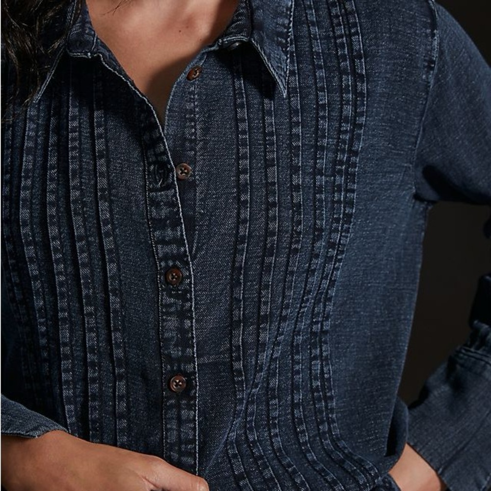 Pilcro‎ Dark Denim button down with Blue Tag